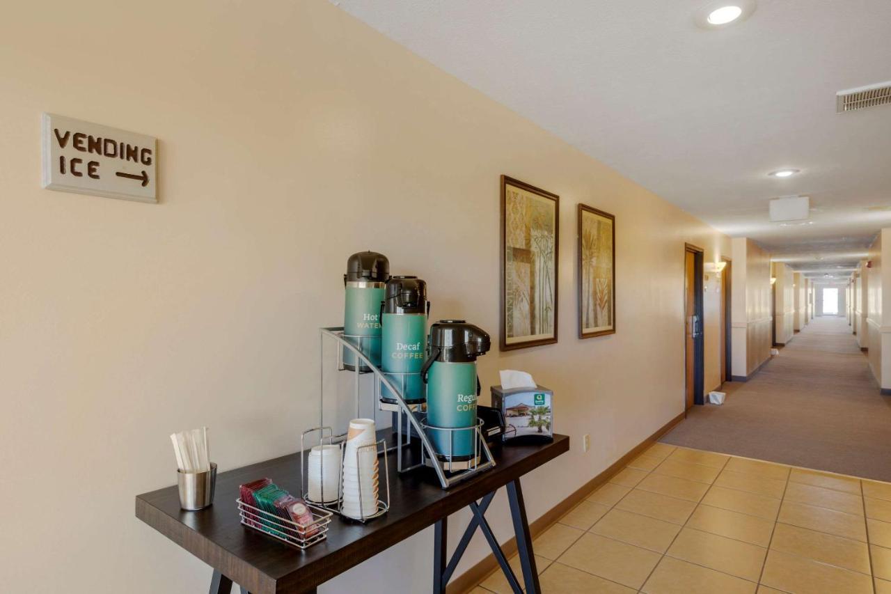 Quality Inn Hamilton Екстер'єр фото