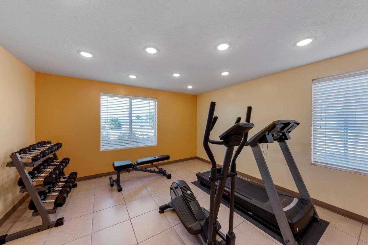 Quality Inn Hamilton Екстер'єр фото
