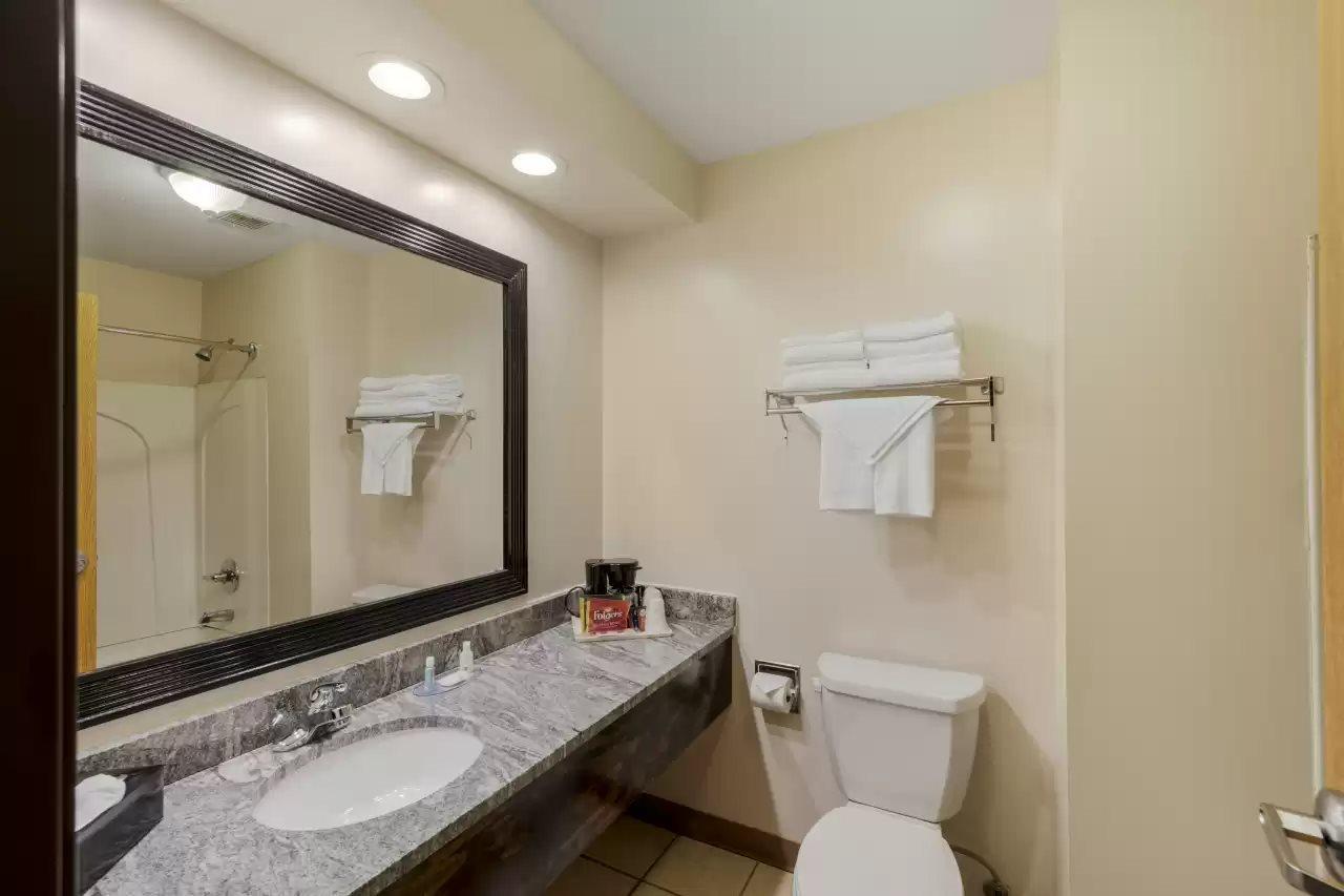 Quality Inn Hamilton Екстер'єр фото